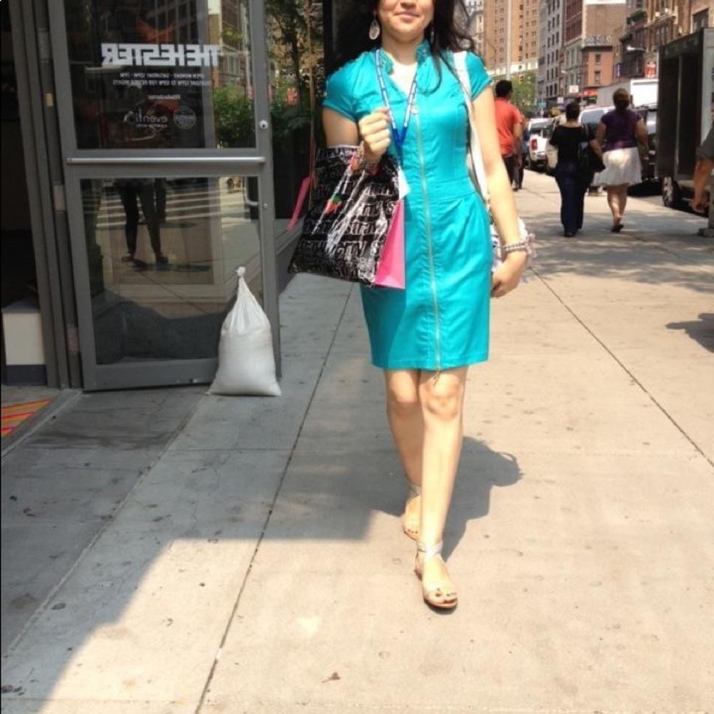 Dress - Picture 5 of 5